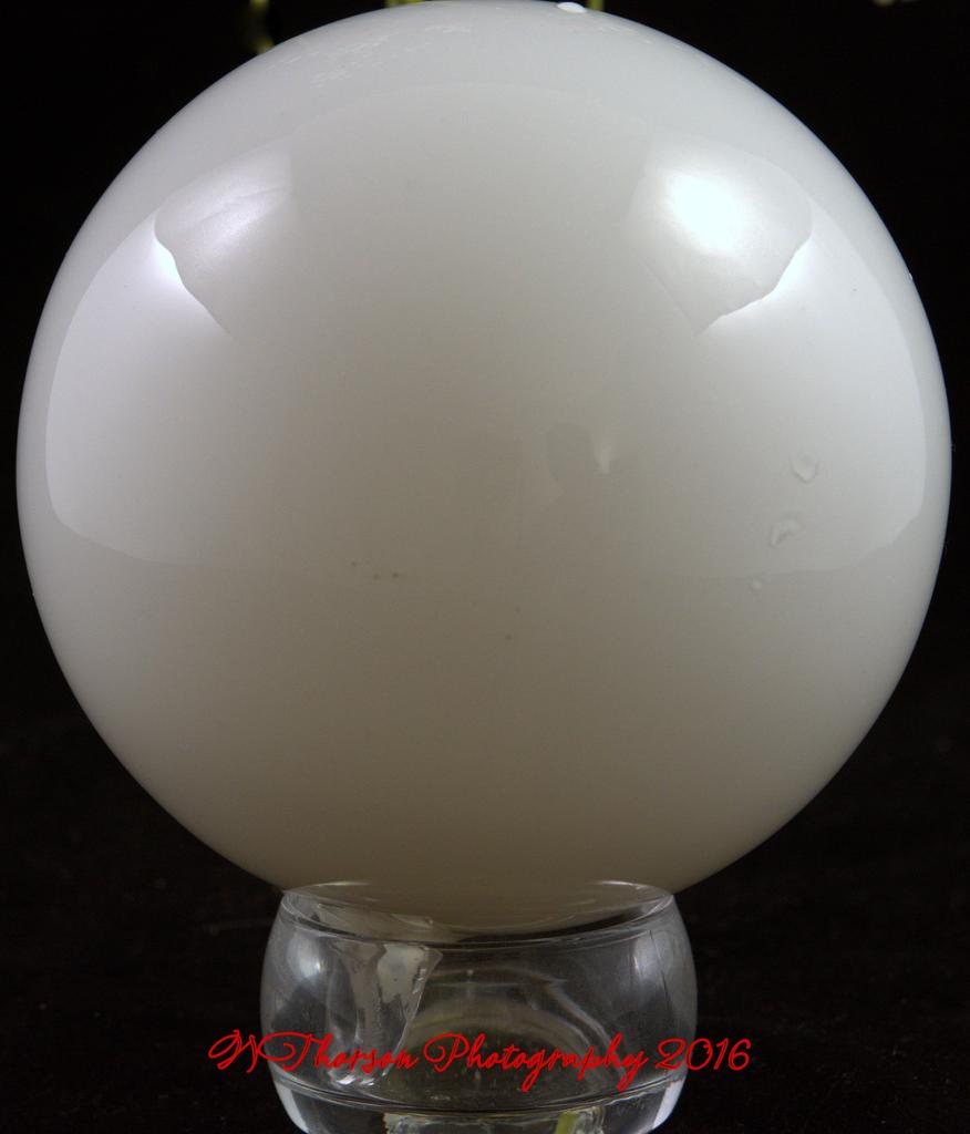White Globe 12-4-2016.jpg