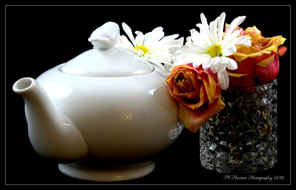 White Tea Pot with Dasies and Roses in a Jar 5-14-2016.jpg