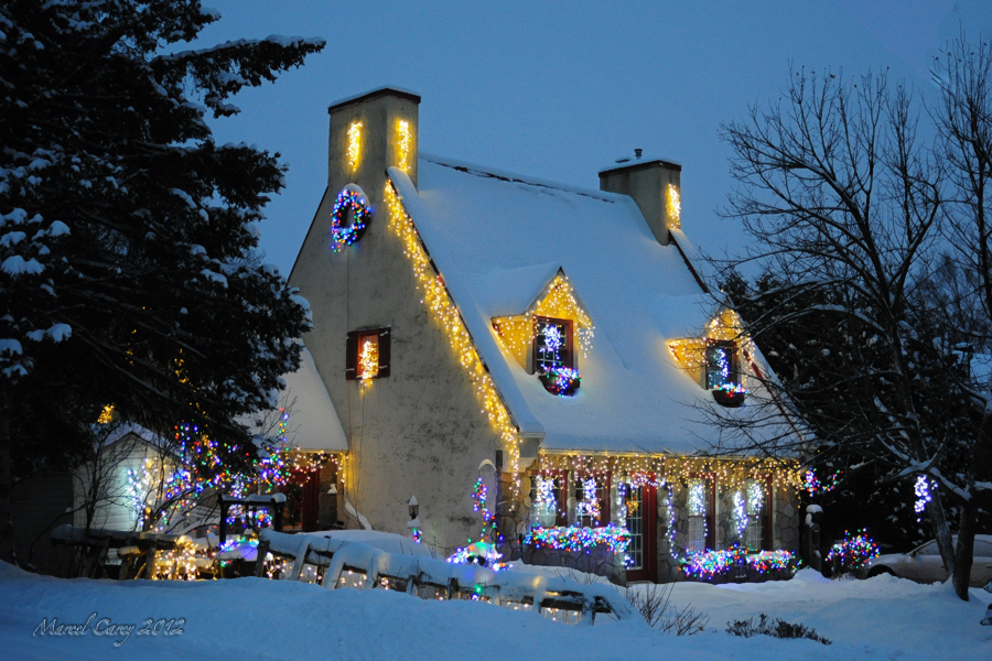 Xmas house.jpg