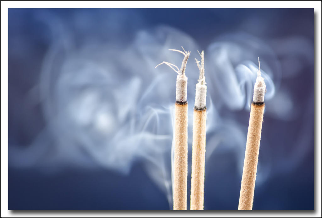 YPE-Banung-Joss-sticks-1-FrameShop.jpg