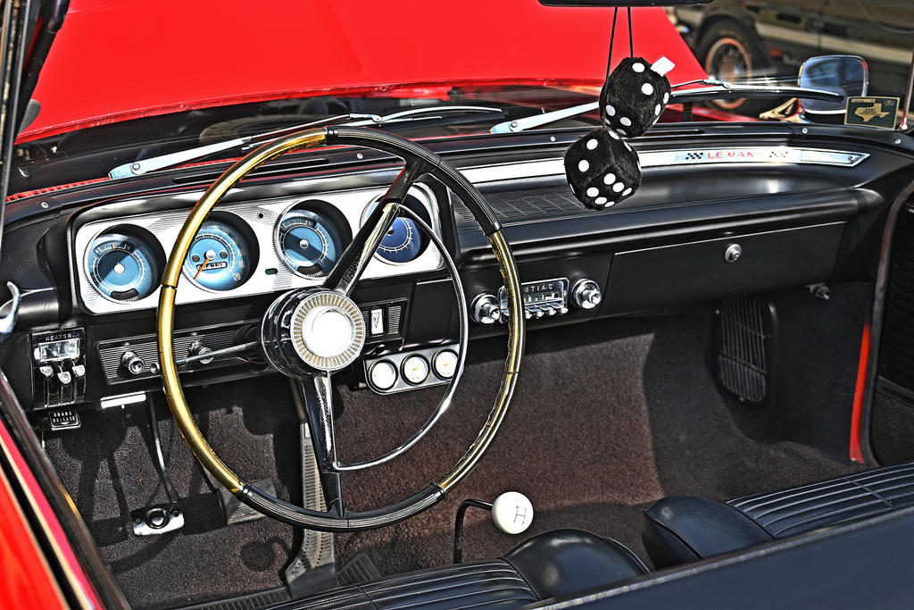 Z50_0069_LS_sm.jpg