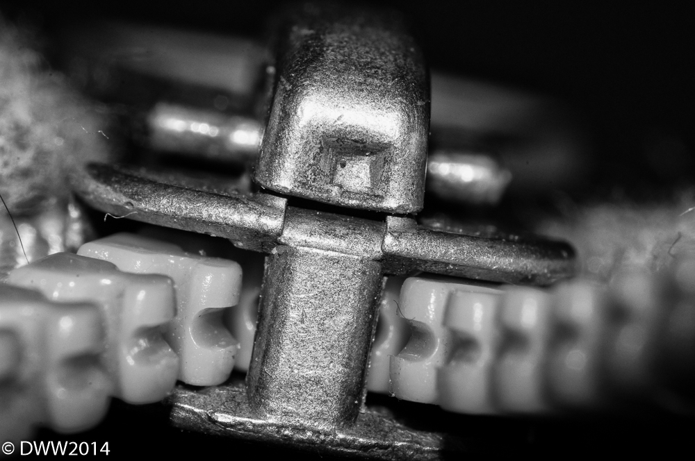Zipper3.jpg