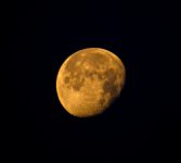 Moon Shot 300mm.jpg
