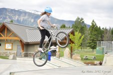 skate girl.jpg