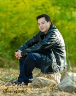 W_DSC_1043_Portrait.jpg