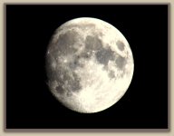 Waxing Gibbus Moon 11-4-2014.jpg