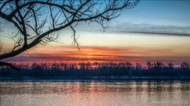 hdr29-1-2.jpg