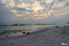 beach1-1.jpg