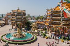 Nacha-Sa-Thai-Chue-Shrine-13.jpg