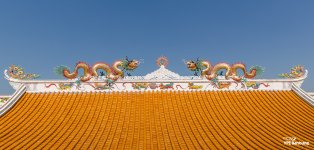 Nacha-Sa-Thai-Chue-Shrine-31.jpg