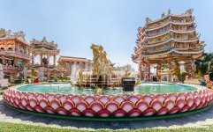 Nacha-Sa-Thai-Chue-Shrine-34.jpg