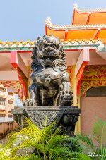 Nacha-Sa-Thai-Chue-Shrine-44.jpg