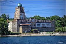 Lonz Winery 2013.jpg