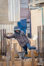 worker-17.jpg