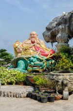 laughing-buddha-1.jpg