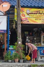 People-at--Banbung-YPE-1.jpg