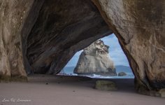 Cathedral Cove 1-2736.jpg