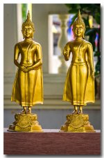 statues-ype.jpg