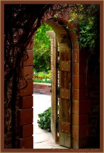 Doorway to Secret Garden.jpg