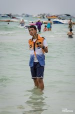 photographing-in-the-water-2.jpg