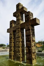fountain2-cr.jpg