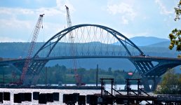 New Champlain Bridge Under Construction.jpg