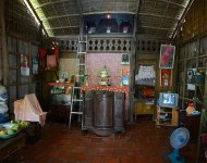 Traditional Viet house.jpg