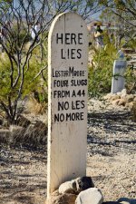 Tombstone_151124_140758-DSC_2780cr.jpg