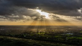 DSC_6787 sunbeam edit.jpg