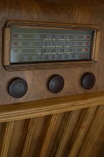 RADIO1.jpg