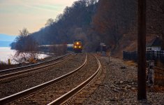 Train4a.jpg