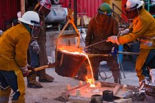 Fallbrook Iron Pour - January 2016 (16).jpg