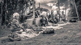 women work bw-1.jpg
