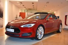 Tesla.jpg