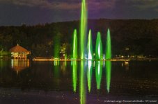 lights green-1.jpg