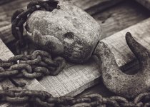 10 March 2016 - Hook and Chain on Wooden Pallet.jpg