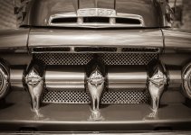 13 March 2016 - Old Ford Pickup.jpg