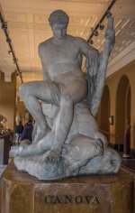 Statues-6.jpg