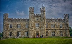 Castle HDR.jpg
