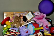 toys (800x531).jpg