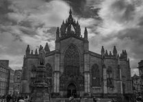 Edinbrough B-W Castle 2.jpg