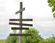 Sign Post 01.jpg