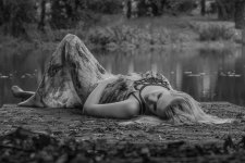 2016.10.13 Becki Lakeshore shoot LR (15 of 23).jpg