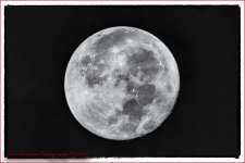 Moon setting-5930-Edit.jpg