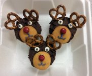 2016-12-08 Christmas Cupcakes - for upload.jpg