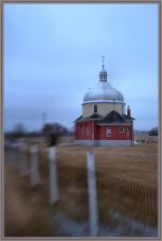 DSC_2015 -1 Country Orthodox Lensbaby sm.jpg