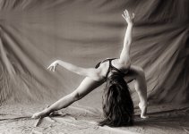 Presenting Oksana (#1).jpg