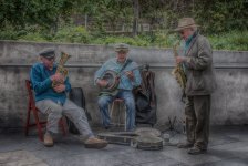 HDR Trio Band.jpg