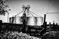 Silos 1-2.jpg