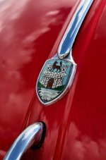 2017-09-16 006 Maggie Valley NC - Wolfsburg Logo on Beetle - for upload.jpg